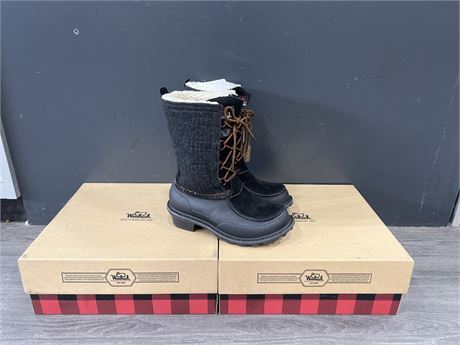 2 PAIRS OF NEW WOOLRICH LADIES FULLY WOOLY LACE BOOTS