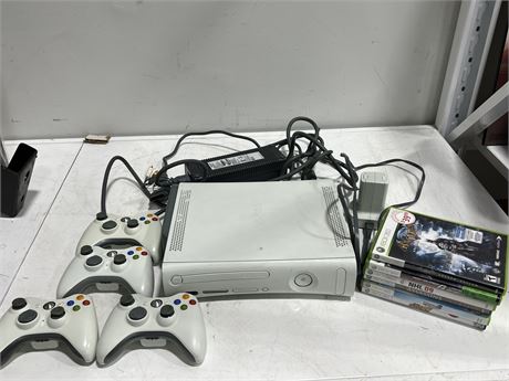 XBOX 360 W/CONTROLLERS, GAMES & BATTERY CHARGER