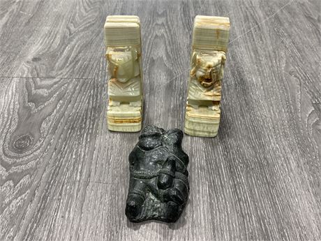 2 MARBLE BOOK ENDS & INUIT SOAP STONE CARVING