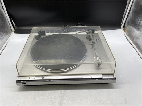 JVC L-A31 TURNTABLE (WORKING)