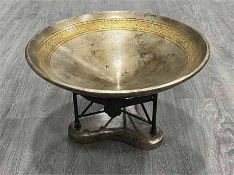 LARGE DECORATIVE BOWL ON STAND (19”X10”)