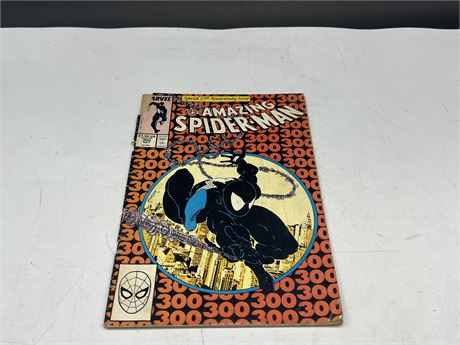 THE AMAZING SPIDER-MAN #300 - PARTIALLY DETACHED COVER