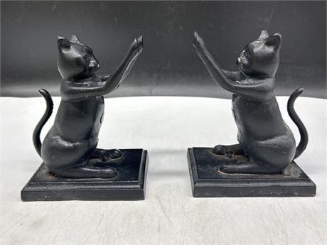 PAIR OF CAST IRON CAT BOOKENDS - 6.5”