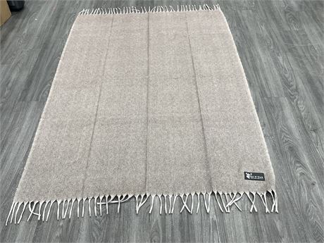 (NEW) ED N’OWK COLLECTION 100% WOOL BLANKET (57”x77”)