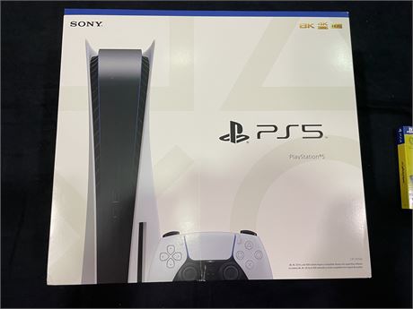 PLAYSTATION 5 NEW IN BOX