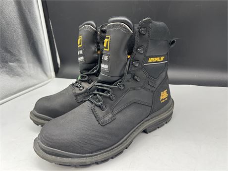 LIKE NEW CATERPILLAR STEEL TOE INSULATED BOOTS SIZE 10 MENS