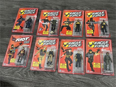 8 RIOT VS EAGLE FORCE FIGURE NEW IN PACKAGE