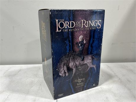 RARE LORD OF THE RINGS GOTHMOG SIDESHOW FIGURE IN BOX #810/4500