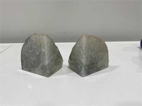 2 AGATE BOOKENDS