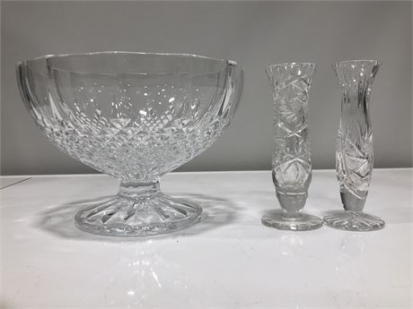 CRYSTAL BOWL AND 2 PIECES