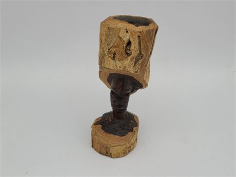 AFRICAN EBONY WOOD CARVING (9"tall)