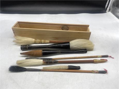 7 ANTIQUE CHINESE HORSE HAIR PAINT BRUSHES