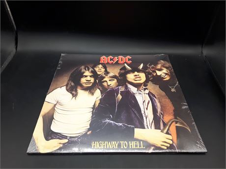 SEALED - AC/DC - HIGHWAY TO HELL - VINYL