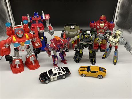 LOT OF TRANSFORMERS TOYS