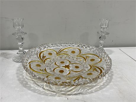 14” GOLD EMBOSSED CRYSTAL DISH & 2 CANDLE HOLDERS