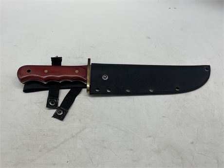 LARGE BOWIE STYLE KNIFE IN SHEATH