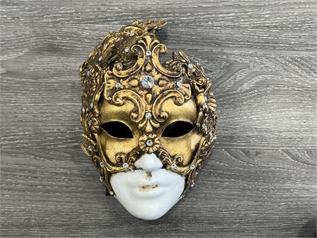 VENETIAN DIAMOND OMEGA MASK - HAND CRAFTED IN ITALY - 10” LONG