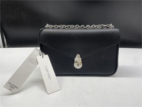 NEW WITH TAGS CALVIN KLEIN PURSE