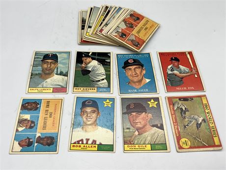 (40) 1961 TOPPS MLB CARDS