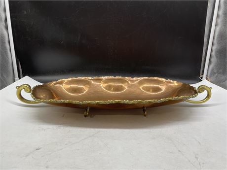 LARGE MCM COPPER, BRASS FISH FOOTED CENTREPIECE BOWL (24”x10”)