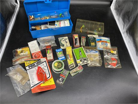 LOT OF FISHING TACKLE & ACCESSORIES