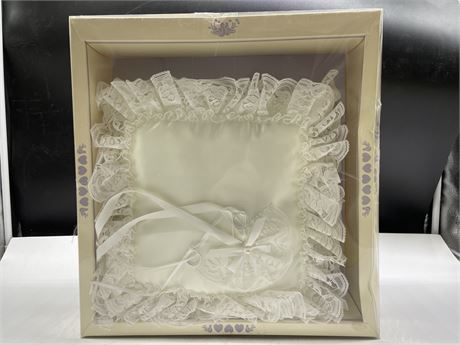 NEW TRADITIONS WEDDING RING PILLOW