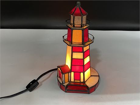 STAINED GLASS LIGHTHOUSE LAMP (Works, 9.5” tall)