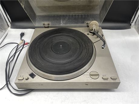 PIONEER DIRECT DRIVE FULL-AUTOMATIC PL-3000 TURNTABLE