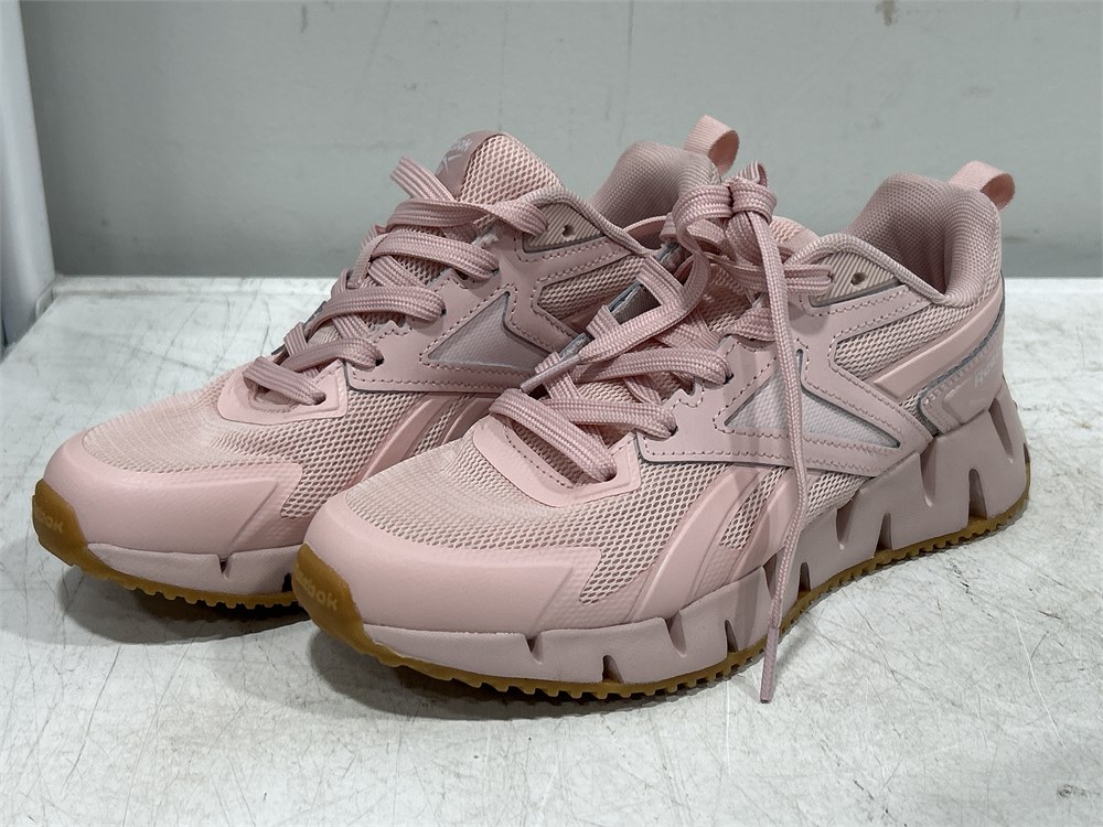 Urban Auctions - (NEW) REEBOK WOMENS SHOES SIZE 8.5