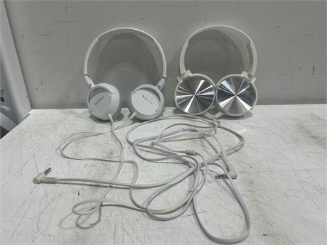 2 PAIRS OF OVER EAR HEADPHONES - 1 IS SONY