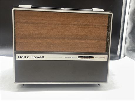 BELL HOWELL SUPER 8 456 PROJECTOR