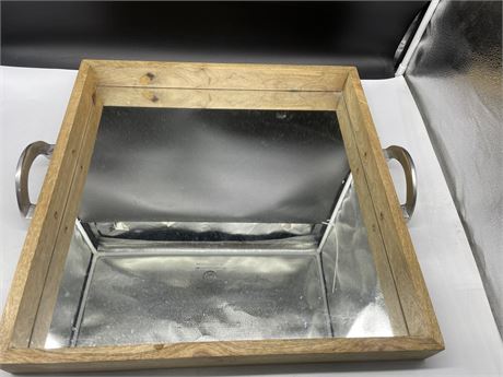 LARGE MIRRORED SERVING TRAY 20”x20”