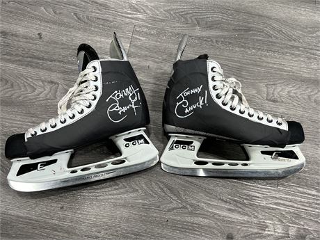 CCM SKATES SIZE 10 (M) - OWNED / SIGNED BY JOHNNY CANUCK