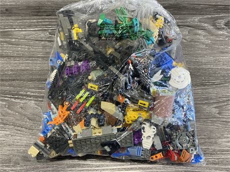BAG OF LEGO/BIONICLES