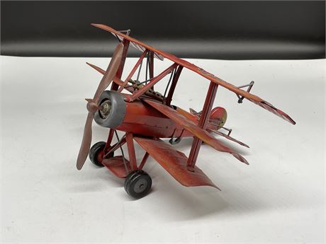 HANDCRAFTED TIN AIRPLANE (11”X7”)