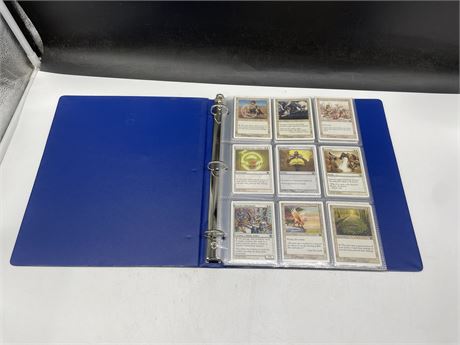 BINDER OF OVER 99 MAGIC THE GATHERING CARDS