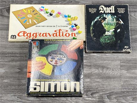 3 VINTAGE GAMES - SIMON SAYS (WORKING), AGGRAVATION + DUELL