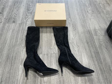 (NEW) LE CHATEAU BOOTS - RETAIL $130 - SIZE 38 -