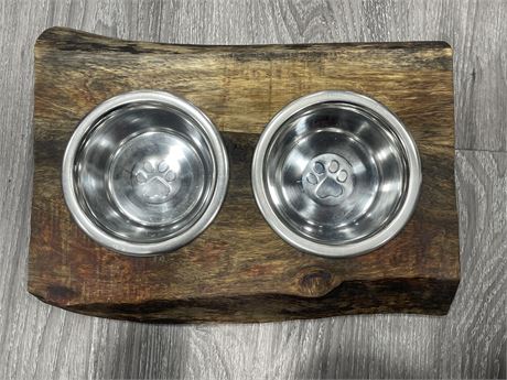 LIVE EDGE WOOD BASE PET STAINLESS STEEL DISHES