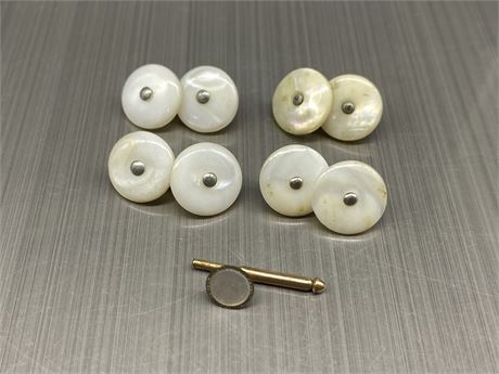 2 PAIRS OF EDWARDIAN MOTHER OF PEARL CUFFLINKS
