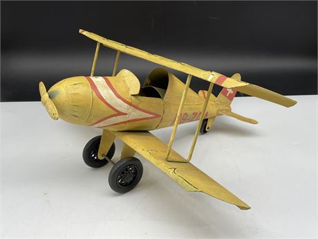 VINTAGE TIN METAL AIRPLANE (8” TALL)