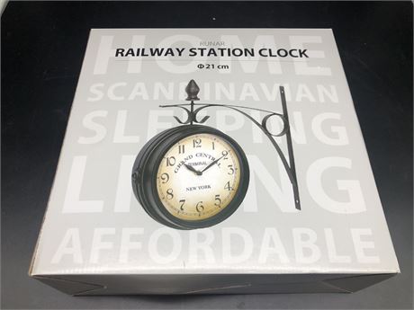 RUNAR RAILWAY STATION CLOCK