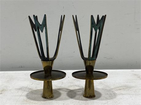 MID CENTURY ISREAL 1960’S TOWER CANDLE STICKS (7”)