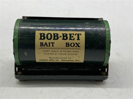 VINTAGE FISHING BOB-BET BAIT BOX (4.5”X3”)