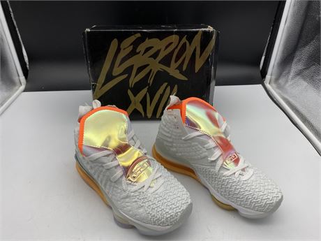 NEW NIKE LEBRON SHOES (Unauthenticated)