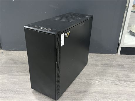 LARGE TOWER PC - NO HARD DRIVE - 2x VIDEO CARD, POWER SUPPLY, CD / DVD