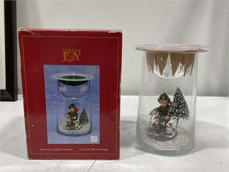 CHILD IN GLASS XMAS CANDLE HOLDER - NO CANDLE (9” tall)