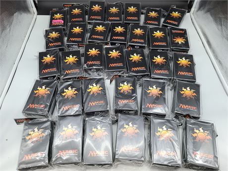 30X+ MAGIC CARD HOLDERS/BOXES