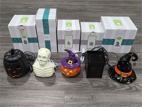 5 SCENTSY HALLOWEEN CANDLES