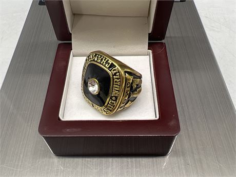 REPLICA BOBBY ORR STANLEY CUP 1970 RING
